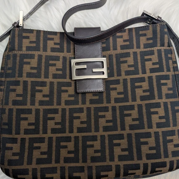 Fendi Brown FF Canvas Shoulder Bag - Picture 2 of 11